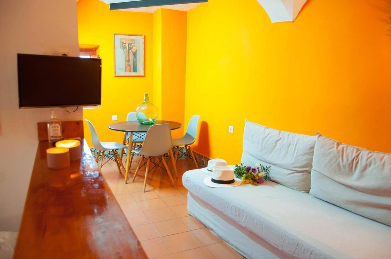 De La Parte Antigua De Apartamento Caces