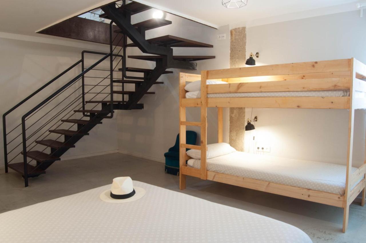 De La Parte Antigua De Apartamento Caces